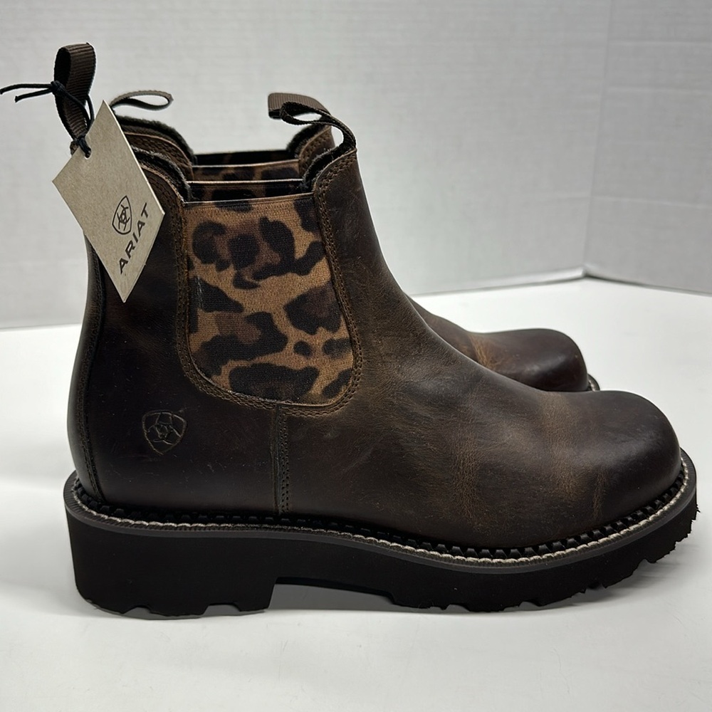 NWT Ariat Brown Leopard Ankle Boots